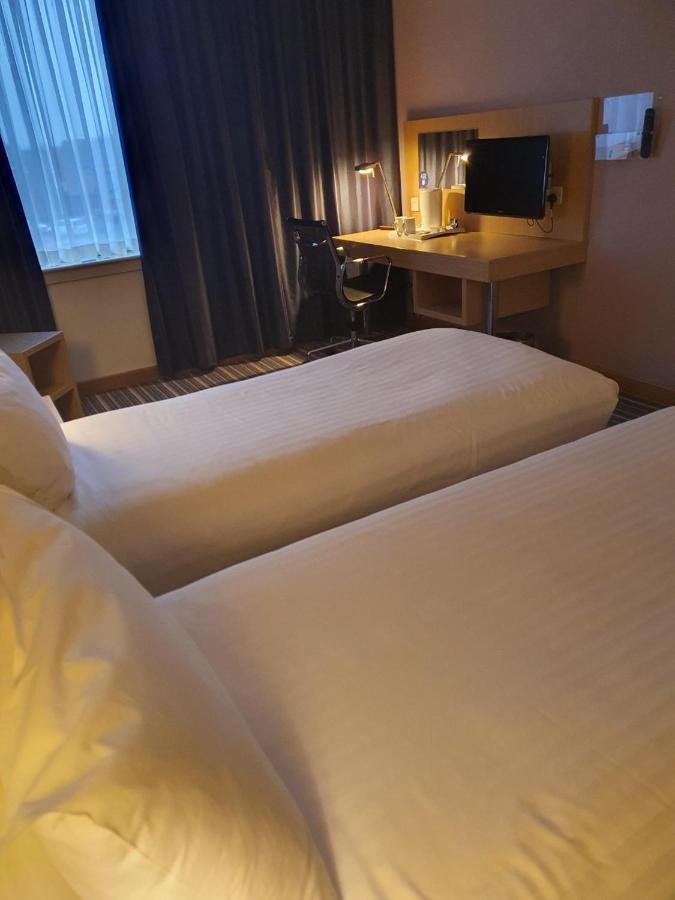 Holiday Inn Express Rotherham - North By Ihg Exteriör bild
